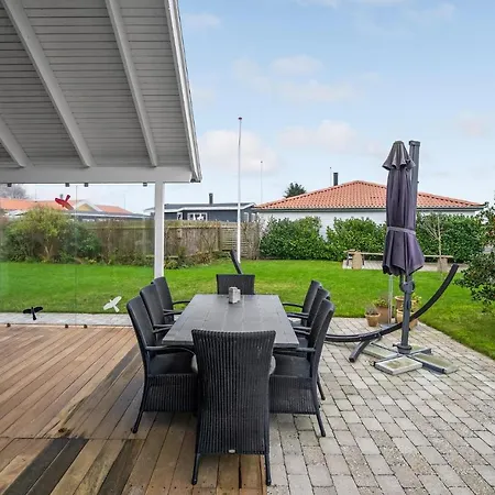펜션 2 Bedroom Beautiful In