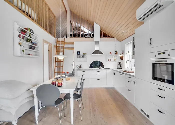 Awesome In With Kitchen Prázdninový dům Kerteminde